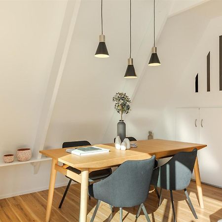 Waterfront Living Redefined Villa Westport Buitenkant foto